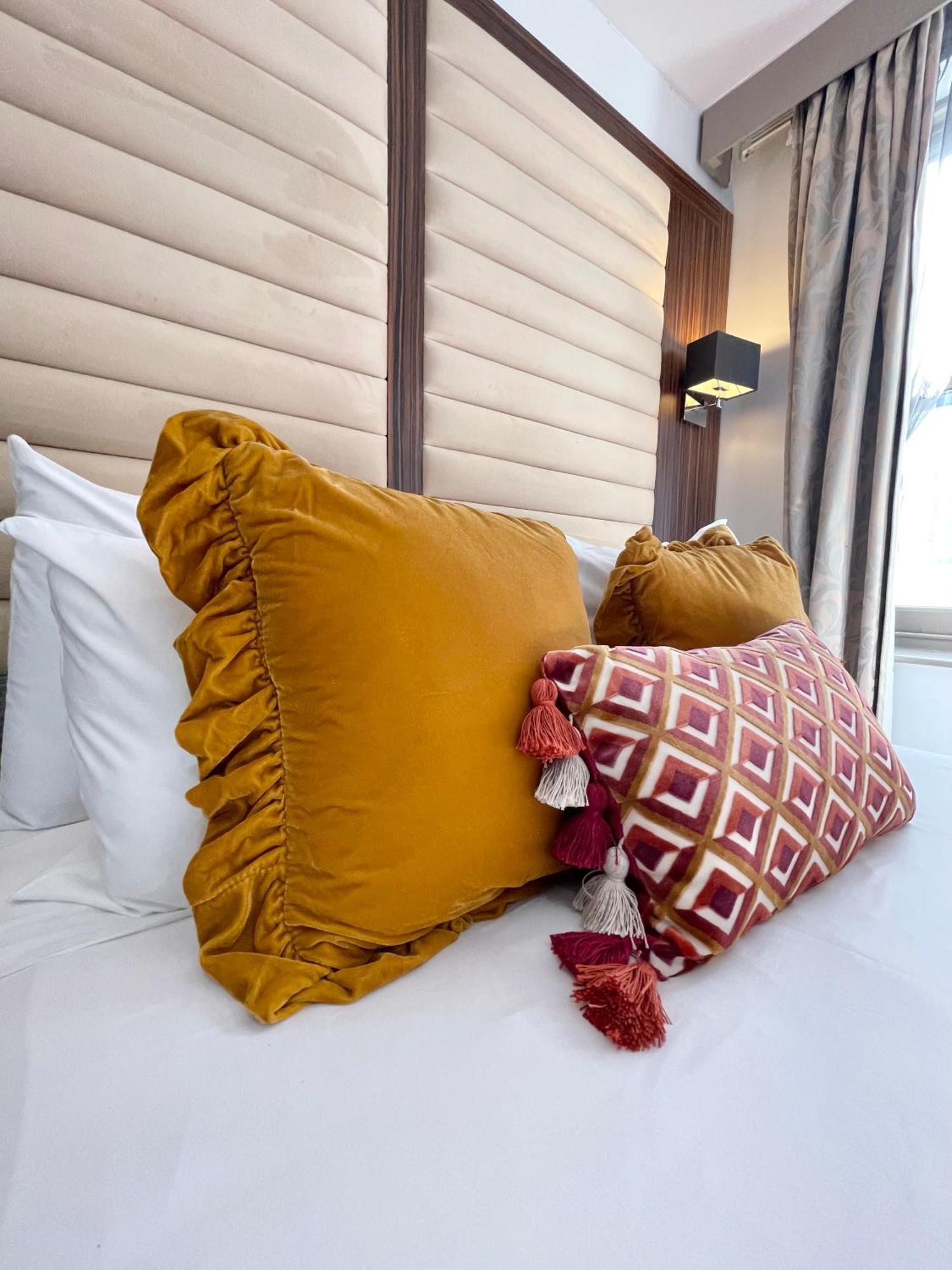 Maitrise Hotel Лондон Экстерьер фото